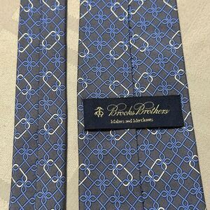 Brooks Brothers Blue Silver Chain Link Silk Tie Makers & Merchants 61.5 x 3.25